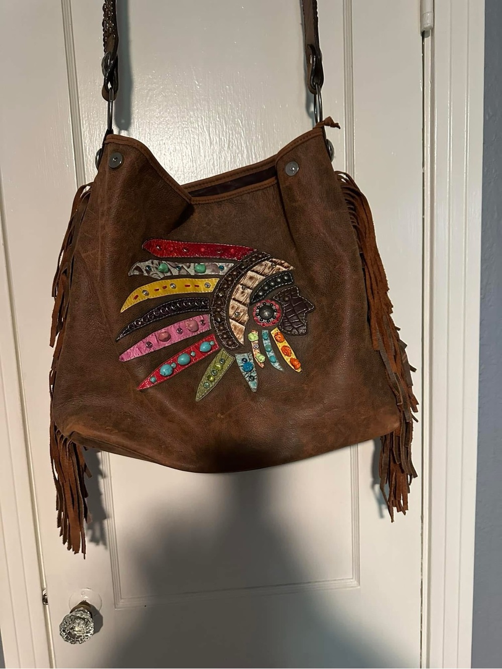 Brown Fringe Leather Shoulder Bag with Colorful Feather Appliqué